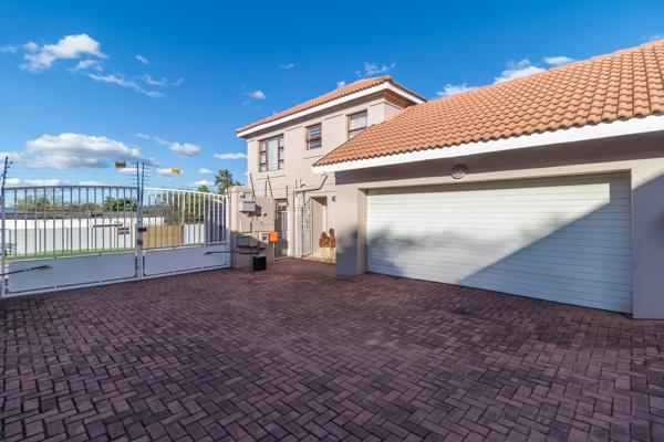 3 Bedroom Cluster