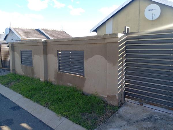 2 Bedroom House