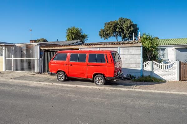 2 Bedroom House