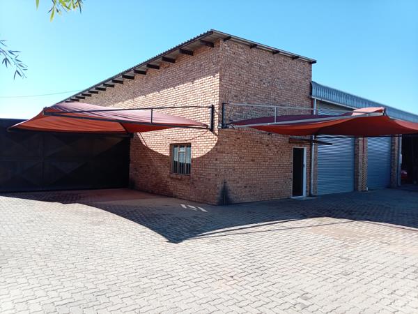 300 m² Commercial space