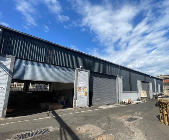 1 640 m² Industrial space