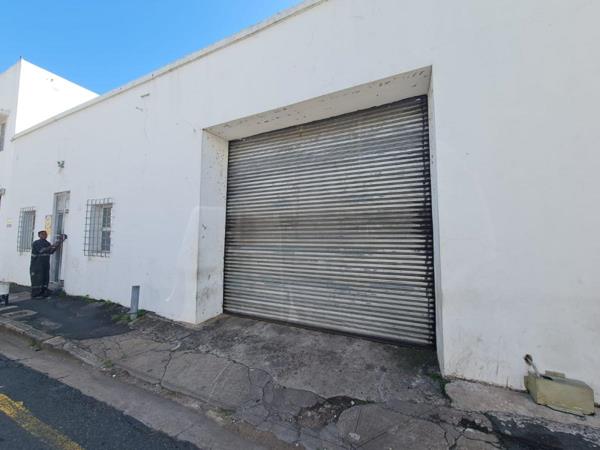 300 m² Industrial space