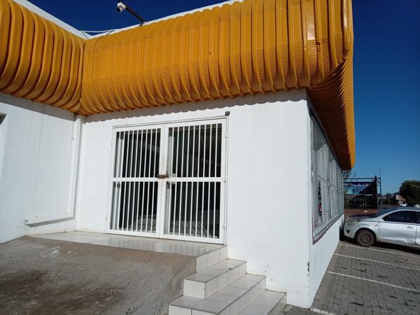 210 m² Commercial space