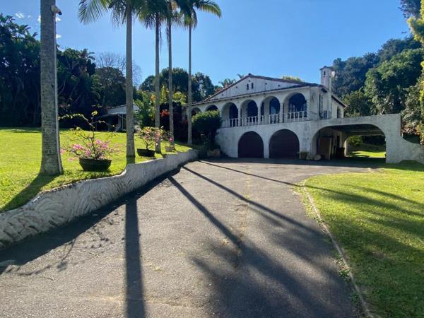 5 Bedroom House