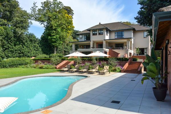 6 Bedroom House