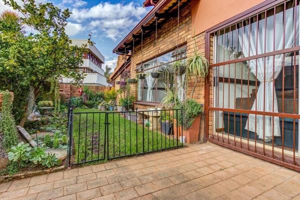 3 Bedroom Townhouse