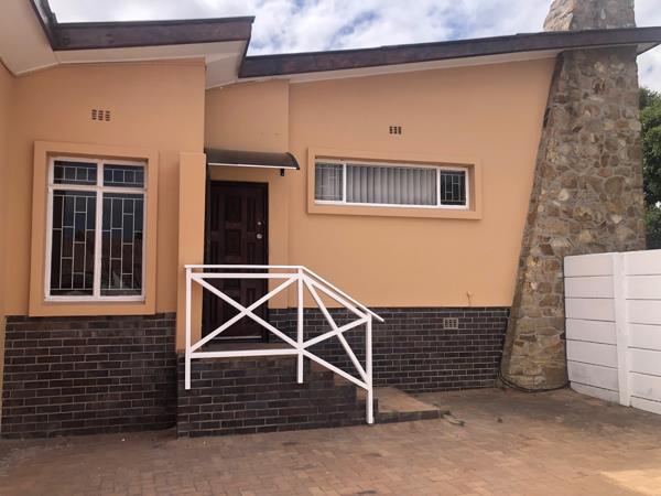 6 Bedroom House