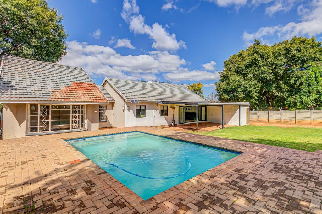 4 Bedroom House
