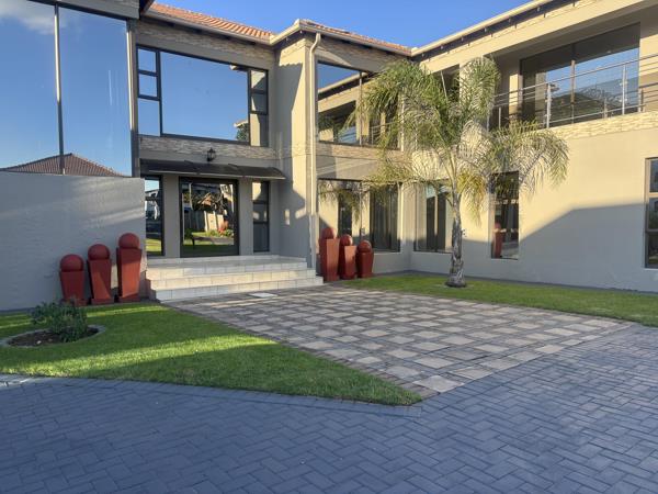 7 Bedroom House