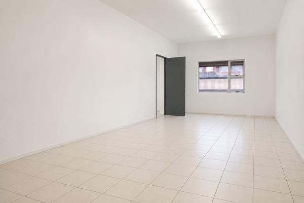 49.7 m² Retail Space