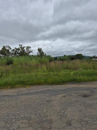 2 023 m² Land