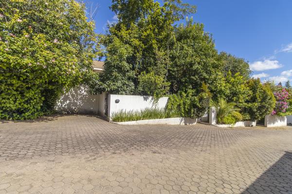 4 Bedroom Townhouse