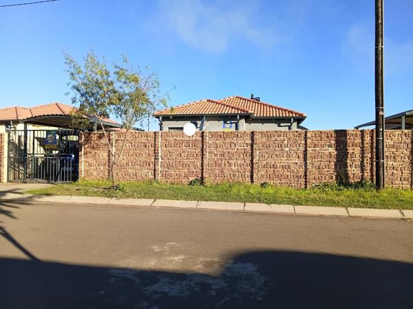 2 Bedroom House