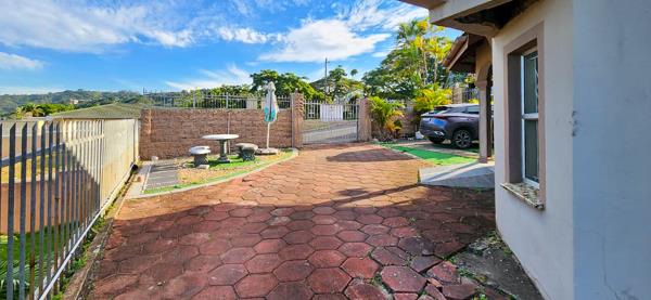 6 Bedroom House