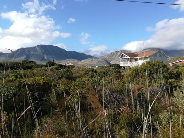 719 m² Land