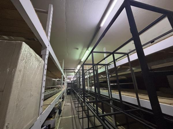 562 m² Retail Space