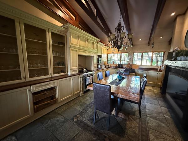 5 Bedroom House