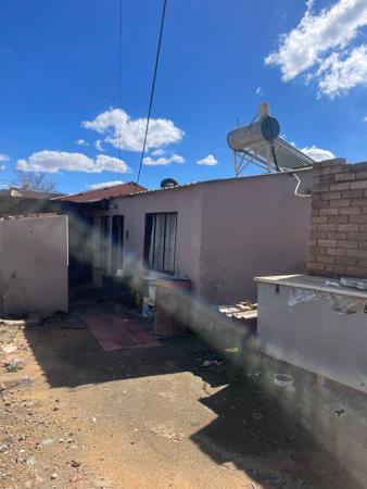2 Bedroom House