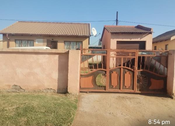 2 Bedroom House