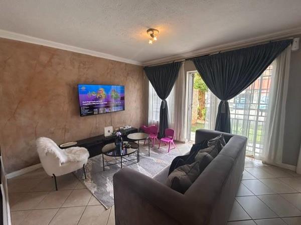 2 Bedroom Townhouse