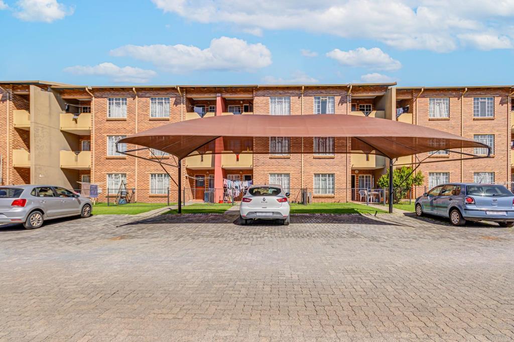 2 Bedroom Apartment