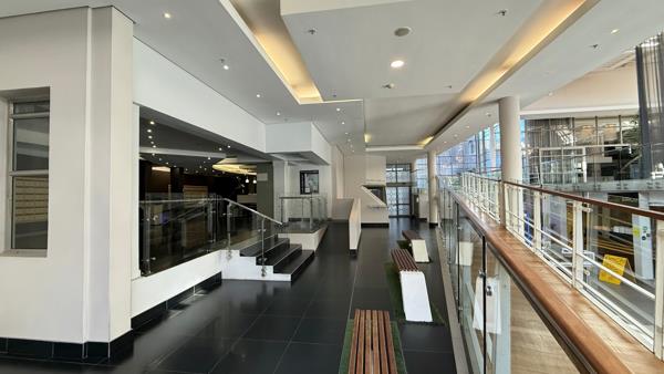 343 m² Commercial space