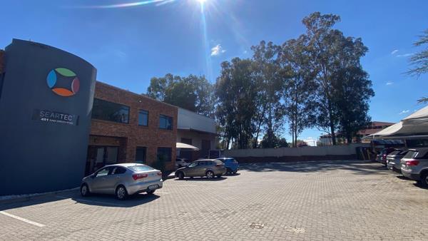 1 727 m² Industrial space