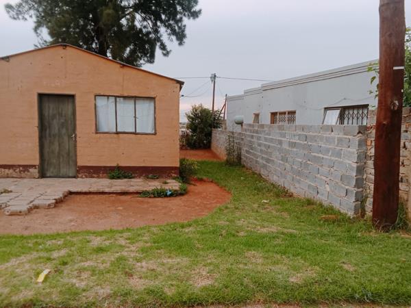 2 Bedroom House