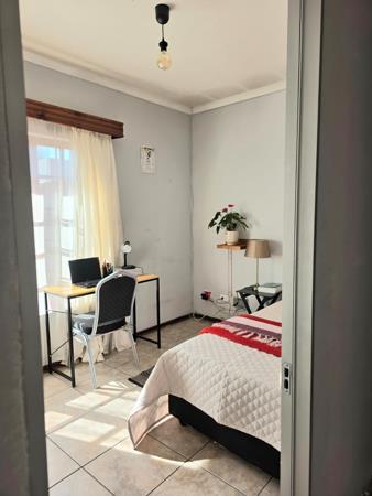 6 Bedroom Garden Cottage