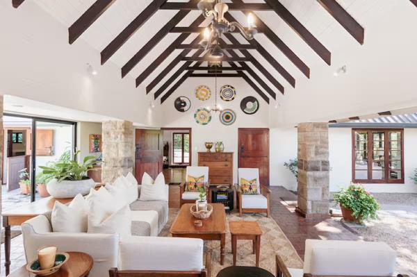 5 Bedroom House