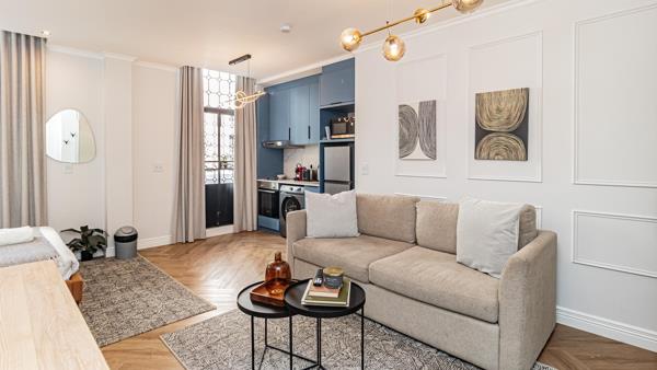1 Bedroom Apartment