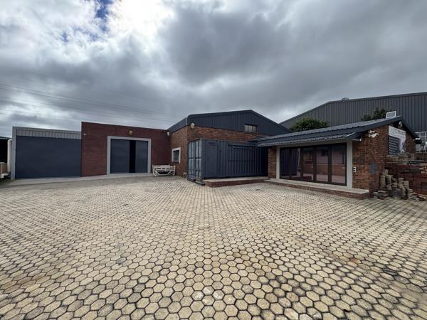 643 m² Industrial space