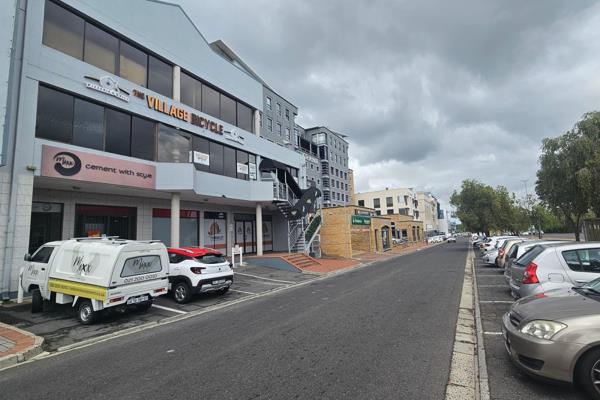 91 m² Commercial space