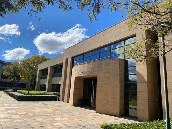 1 200 m² Office Space