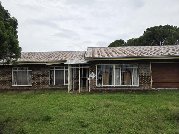 4.2 ha Smallholding