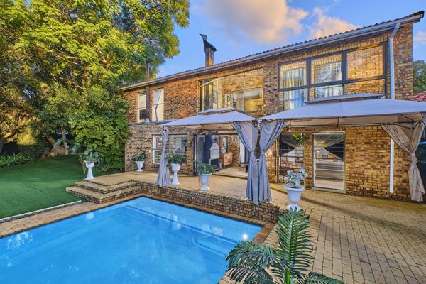 6 Bedroom House