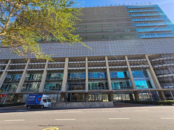 339 m² Commercial space