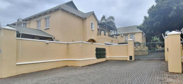 4 Bedroom Townhouse