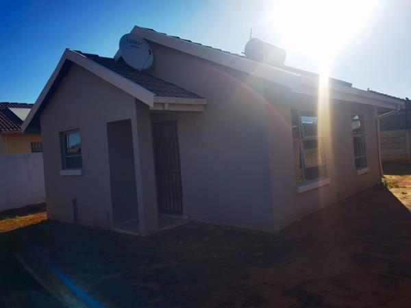 2 Bedroom House