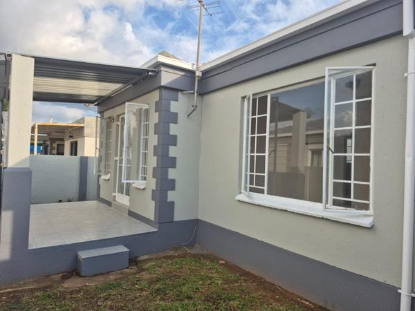 2 Bedroom House
