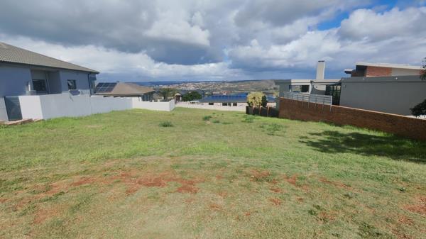 585 m² Land