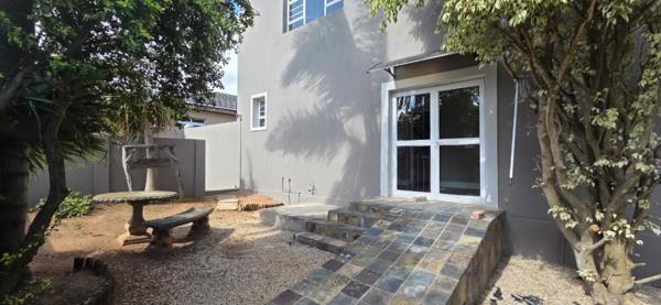 2 Bedroom Garden Cottage
