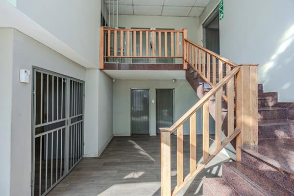 1 926 m² Commercial space
