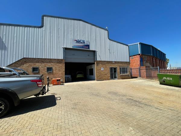 350 m² Industrial space