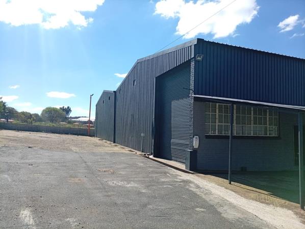 1 715 m² Industrial space