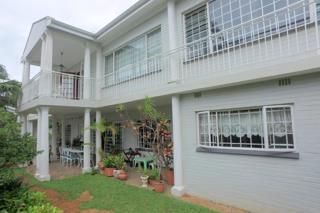 6 Bedroom House