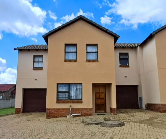 3 Bedroom Townhouse