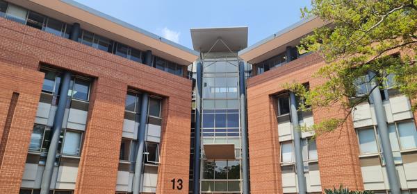 306.7 m² Commercial space
