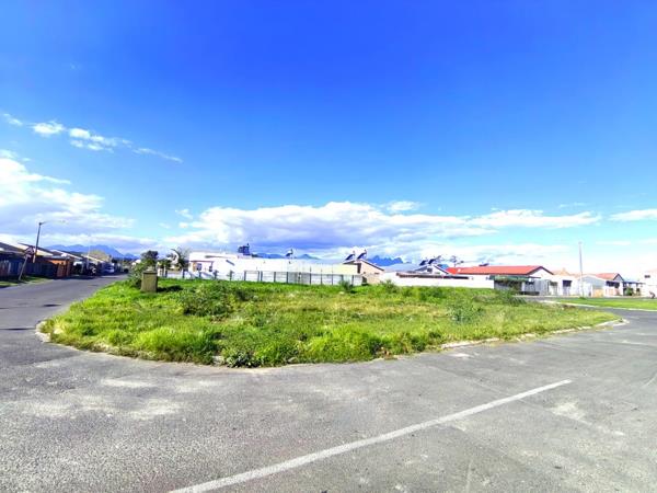 294 m² Land