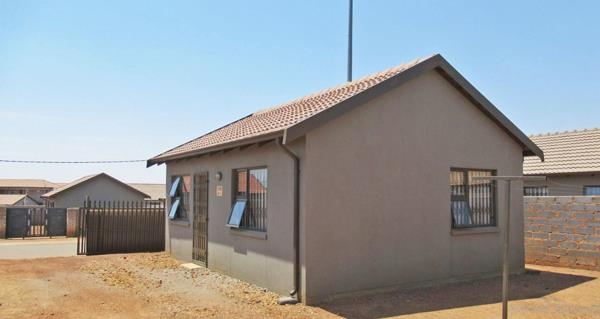 2 Bedroom House